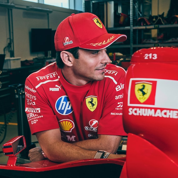 スクーデリア・フェラーリ 2026 チーム スペシャルエディション